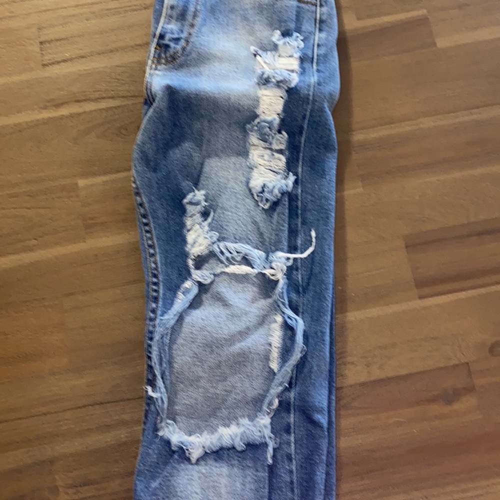 Jeans - Picture 3 of 10